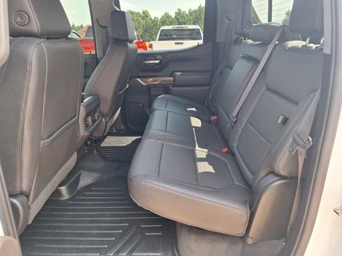 Used 2021 Chevrolet Silverado 1500 RST w/ Texas Edition Plus AWD/4WD image 18