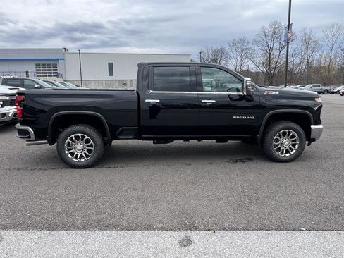 New 2026 Chevrolet Silverado 2500 LTZ w/ LTZ Premium Package image 8