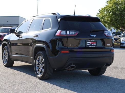 Used 2020 Jeep Cherokee Latitude Plus w/ Cold Weather Group AWD/4WD image 11