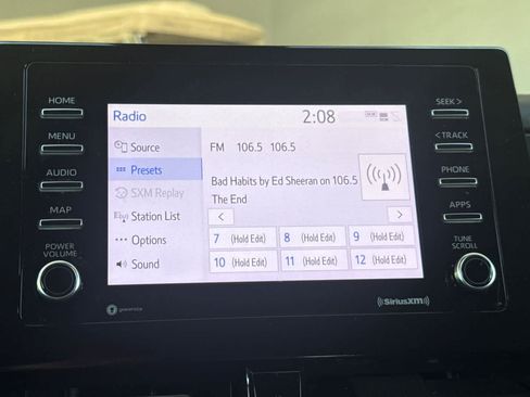 Used 2021 Toyota Camry SE FWD image 18