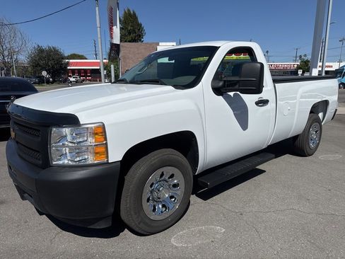 Used 2013 Chevrolet Silverado 1500 W/T image 2