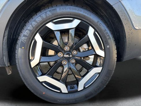 Used 2025 Kia Telluride S AWD/4WD image 49