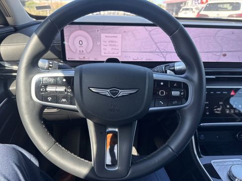 Used 2025 Genesis GV80 2.5T Standard AWD/4WD image 15