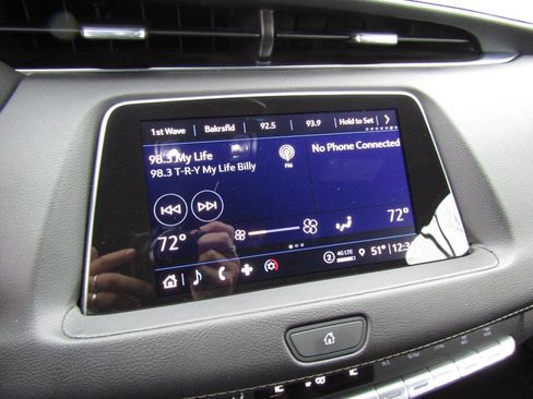 Used 2022 Cadillac XT4 Luxury image 14