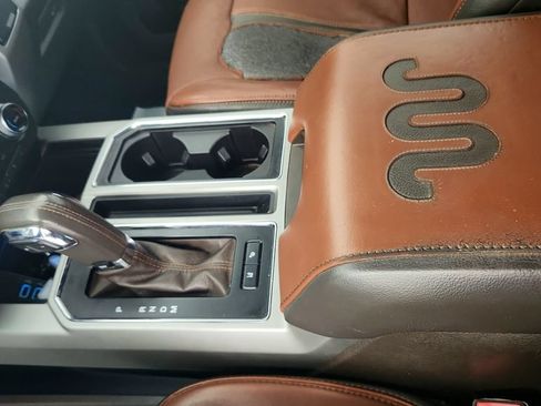 Used 2018 Ford F150 King Ranch w/ Equipment Group 601A Luxury AWD/4WD image 51