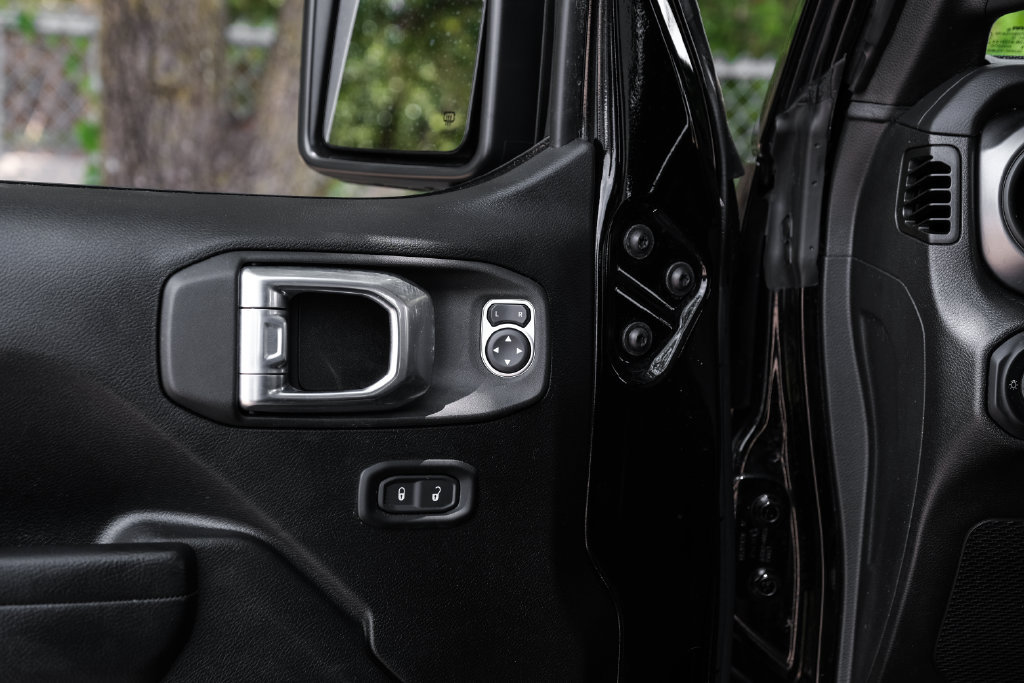 Used 2022 Jeep Wrangler Unlimited Sport AWD/4WD image 54