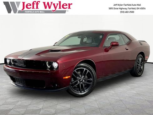 Used 2019 Dodge Challenger SXT w/ Plus Package AWD/4WD image 1
