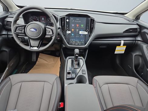 Certified 2025 Subaru Crosstrek 2.5i Limited w/ Crosstrek Mirror Package image 10