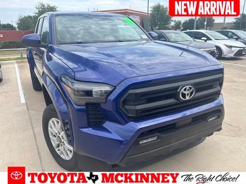 Used 2024 Toyota Tacoma SR5 AWD/4WD image 1