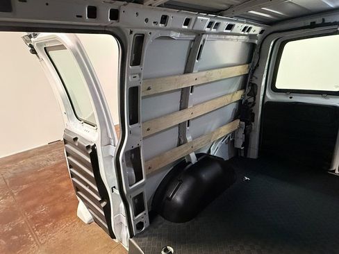 Used 2024 GMC Savana 2500 w/ Driver Convenience Package image 73