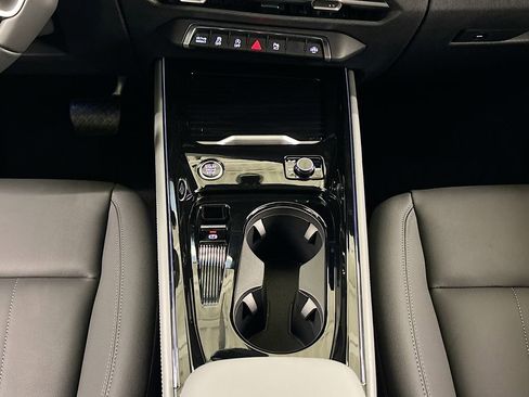 New 2026 Audi Q3 quattro 2.0T AWD/4WD image 13