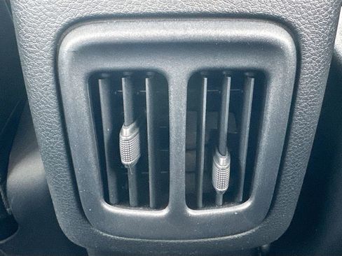 Used 2018 Jeep Compass Trailhawk w/ Safe & Security Group image 27