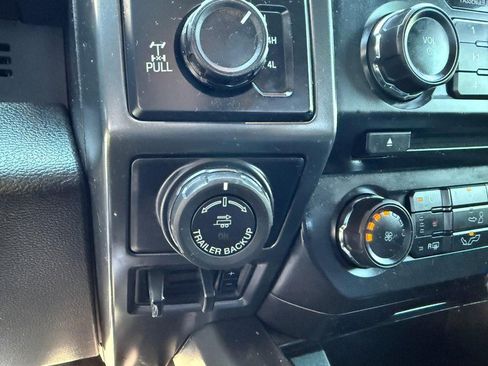 Used 2018 Ford F150 XLT w/ Equipment Group 302A Luxury image 31