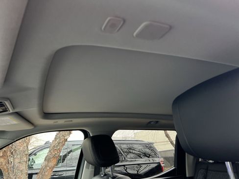 Used 2023 Toyota Tundra Limited image 21