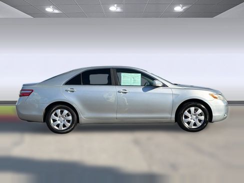 Used 2007 Toyota Camry LE image 7