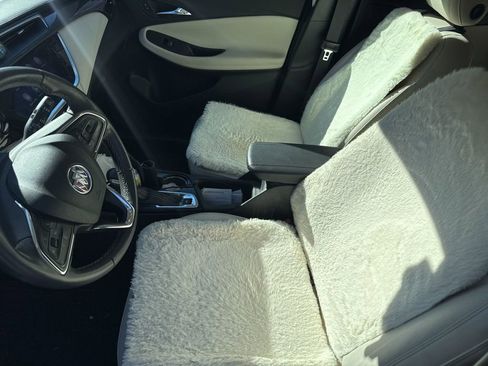 Used 2023 Buick Encore GX Preferred w/ Cold Weather Comfort Package image 18