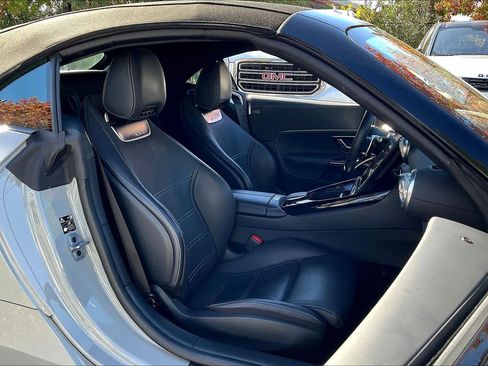 Used 2024 Mercedes-Benz SL 43 AMG image 10