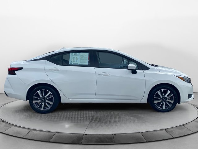 Used 2025 Nissan Versa SV FWD image 6