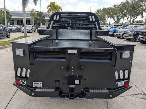 New 2025 Ford F350 Lariat w/ Lariat Ultimate Package image 5