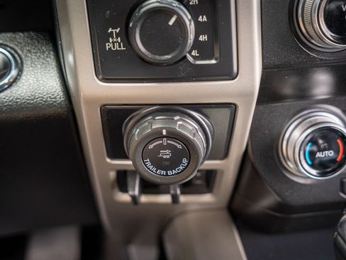 Used 2020 Ford F150 Lariat w/ Equipment Group 502A Luxury AWD/4WD image 20