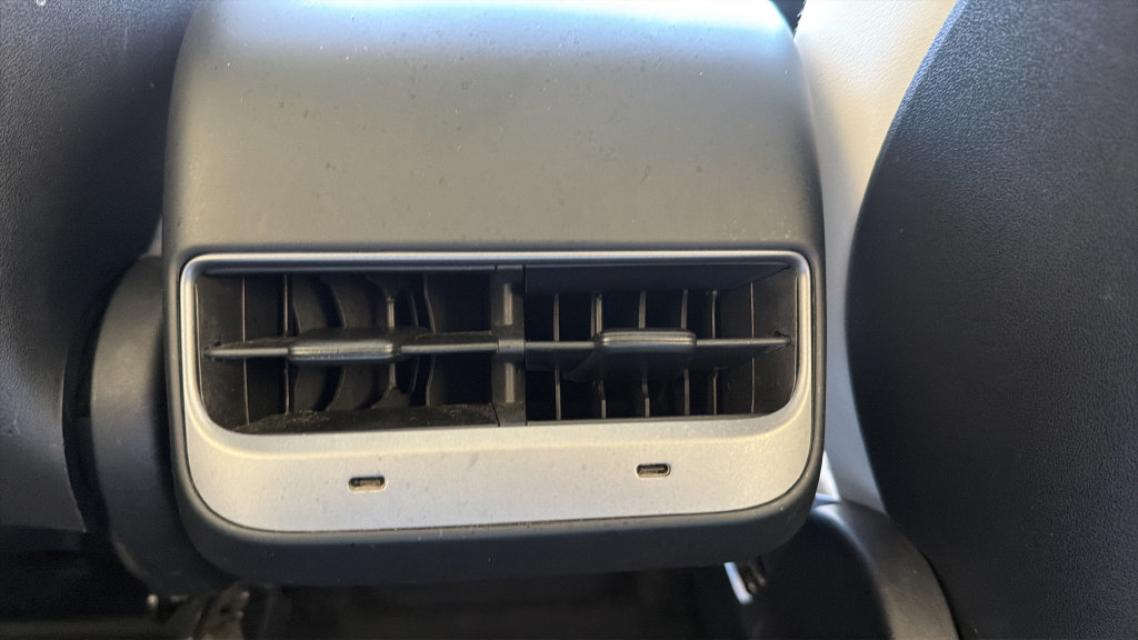 Used 2021 Tesla Model Y Long Range AWD/4WD image 12