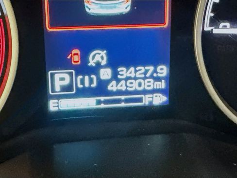 Used 2023 Subaru Forester Premium image 19