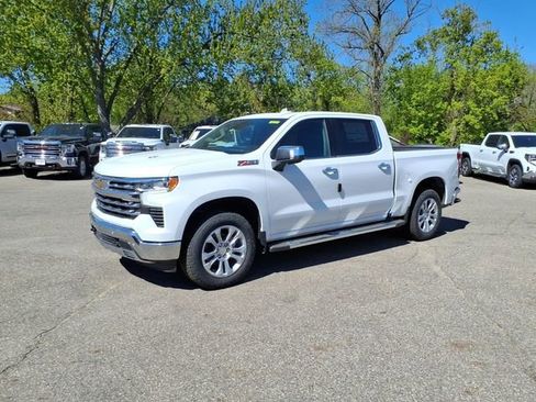 New 2026 Chevrolet Silverado 1500 LTZ AWD/4WD image 8
