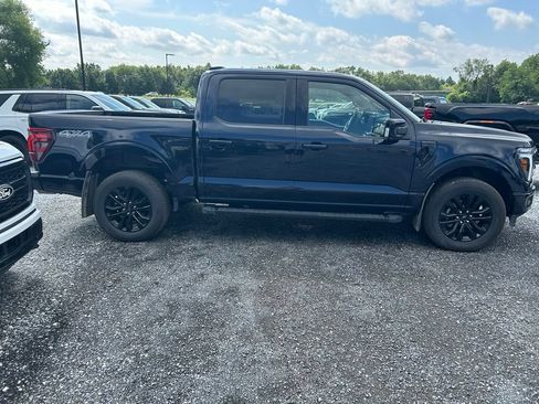 Used 2025 Ford F150 Lariat AWD/4WD image 14