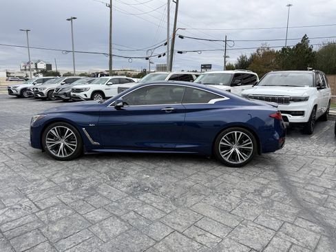 Used 2018 INFINITI Q60 3.0t Luxe w/ Sensory Package 3.0T Luxe image 4