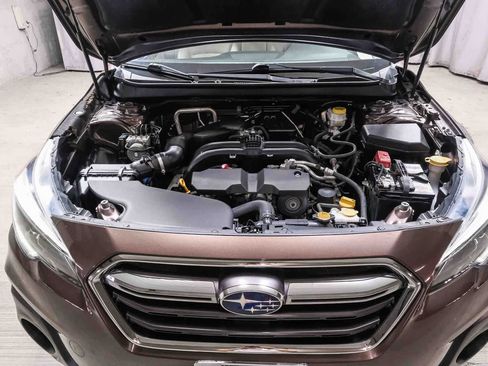 Used 2019 Subaru Outback 2.5i Premium AWD/4WD image 29
