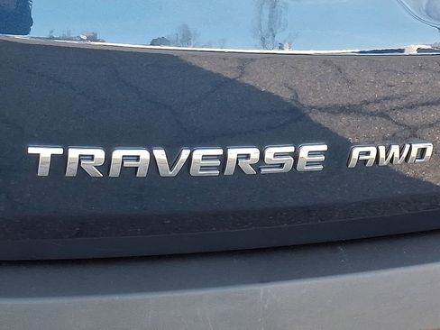 Certified 2023 Chevrolet Traverse LT image 32