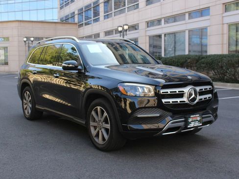Used 2022 Mercedes-Benz GLS 450 4MATIC image 1