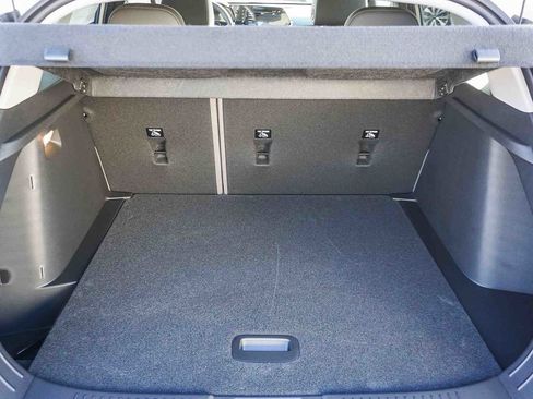 New 2026 Chevrolet Trax ACTIV w/ Sunroof Package FWD image 24
