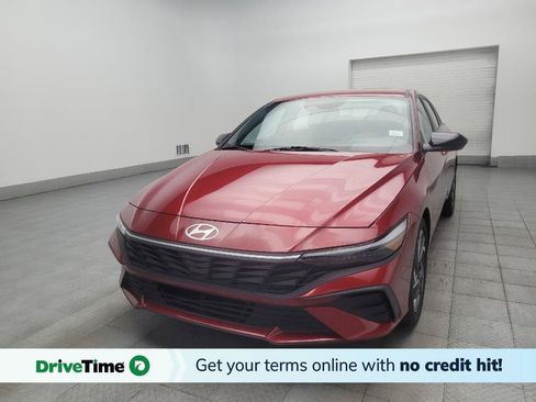 Used 2025 Hyundai Elantra Sport FWD image 1