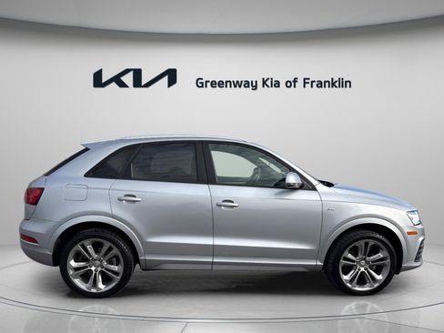 Used 2018 Audi Q3 2.0T Premium w/ Convenience Package image 8