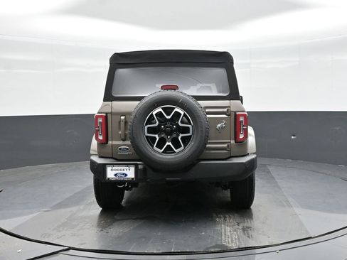 New 2025 Ford Bronco Outer Banks image 8