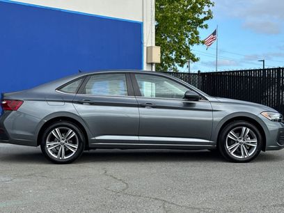 Used 2022 Volkswagen Jetta SE