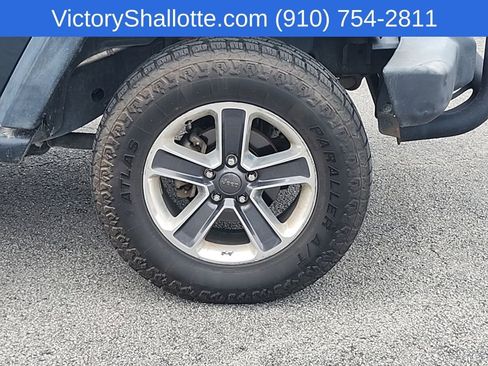 Certified 2018 Jeep Wrangler Unlimited Sport w/ Connectivity Group AWD/4WD image 22