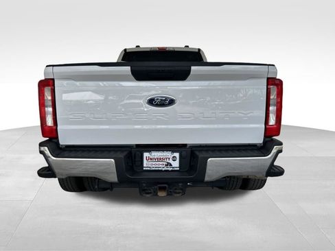 Used 2025 Ford F350 XLT w/ FX4 Off-Road Package AWD/4WD image 16