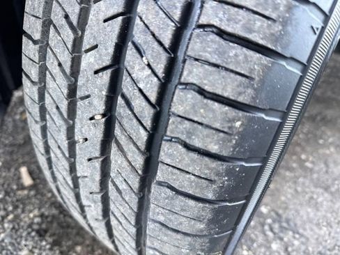 Used 2021 Subaru Crosstrek 2.0i Premium image 17