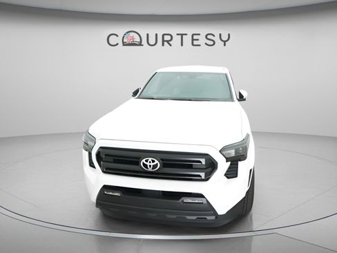 Certified 2024 Toyota Tacoma SR5 w/ SR5 Upgrade Package image 31