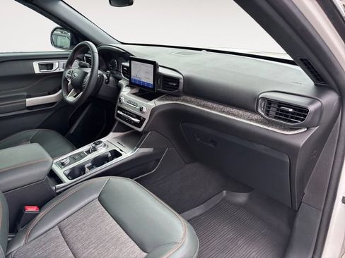 Certified 2024 Ford Explorer Timberline w/ Timberline Technology Package AWD/4WD image 10