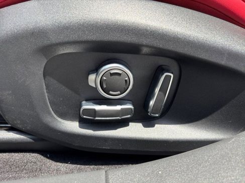 New 2024 Jaguar I-PACE R-Dynamic HSE image 11