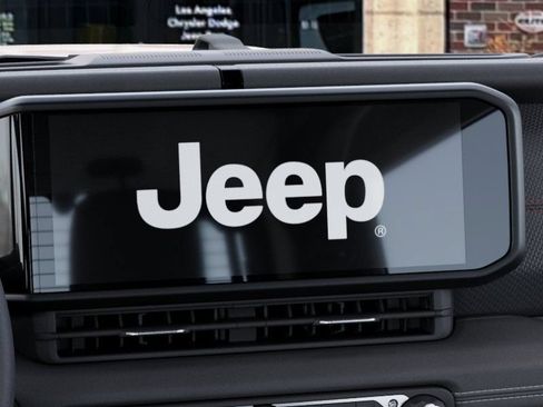 New 2026 Jeep Wrangler Unlimited Rubicon AWD/4WD image 18