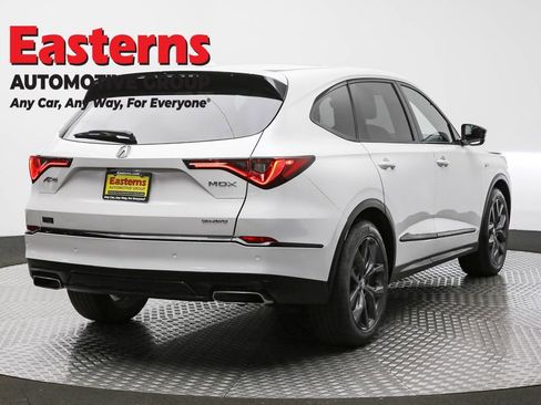 Used 2024 Acura MDX A-Spec image 5