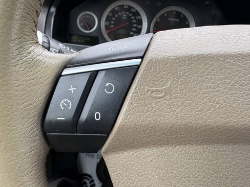 Used 2011 Volvo XC90 3.2 AWD/4WD image 42