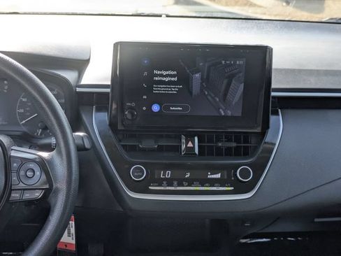 Used 2024 Toyota Corolla LE FWD image 15