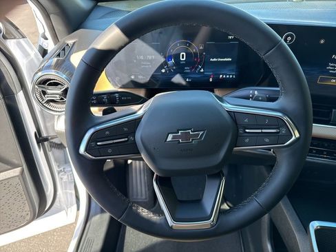 New 2026 Chevrolet Equinox ACTIV w/ Convenience Package III image 12