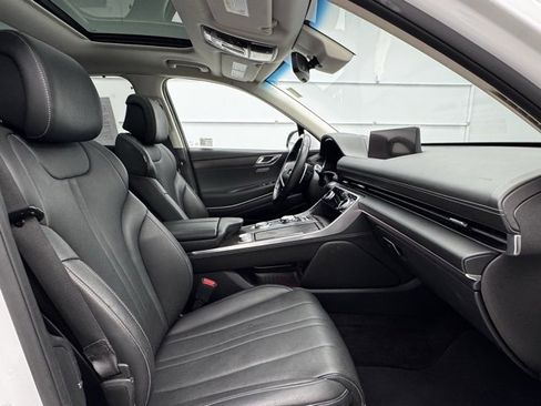 Used 2024 Genesis GV80 3.5T image 16