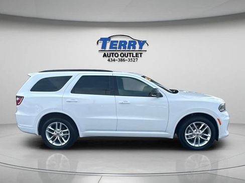 Used 2024 Dodge Durango GT AWD/4WD image 1